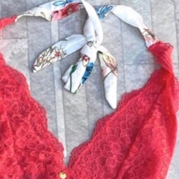 NWT $38 Sam Edelman “Geranium” Lace Bodysuit - Picture 3 of 4